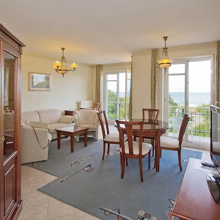 Seetelhotel Ostseeresidenz Ahlbeck 4* Херингсдорф