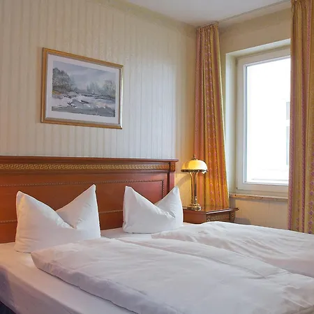 Seetelhotel Ostseeresidenz Ahlbeck 4* Херингсдорф