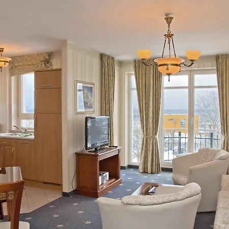 Seetelhotel Ostseeresidenz Ahlbeck Lägenhetshotell 4*